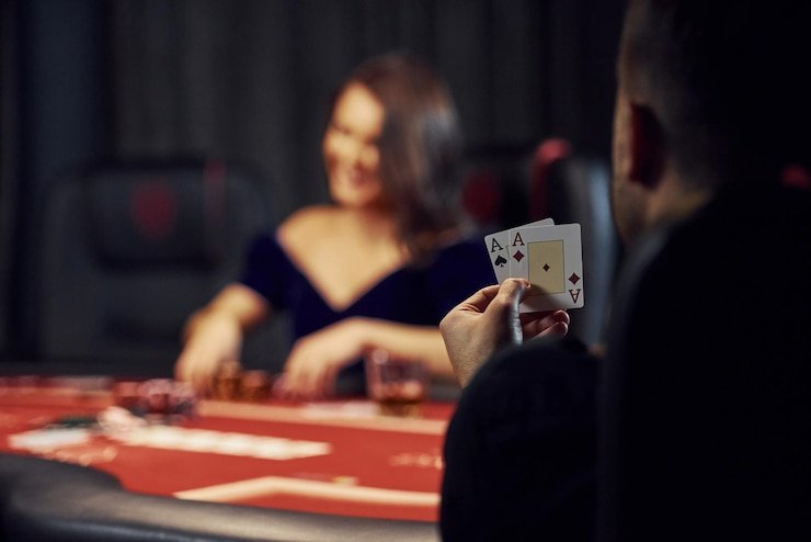 Tampilan grid Sweet Bonanza dengan simbol-simbol buah berwarna cerah di platform ayutogel 711